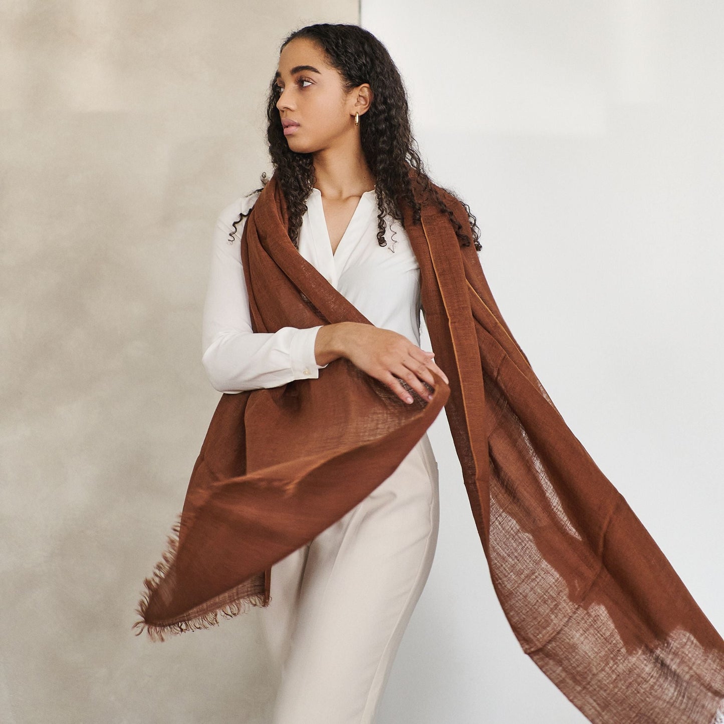 Coco Brown Hand Woven Linen Scarf