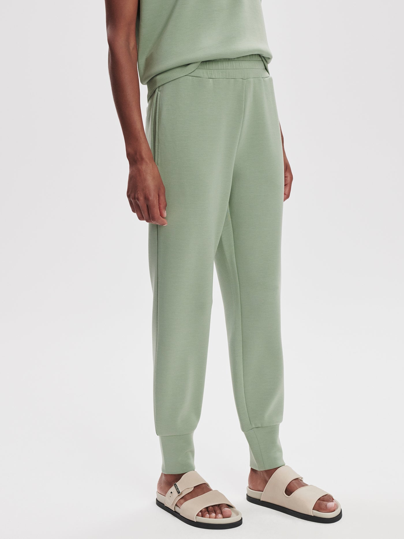 Varley - The Slim Cuff Pant 25 - Loden Frost