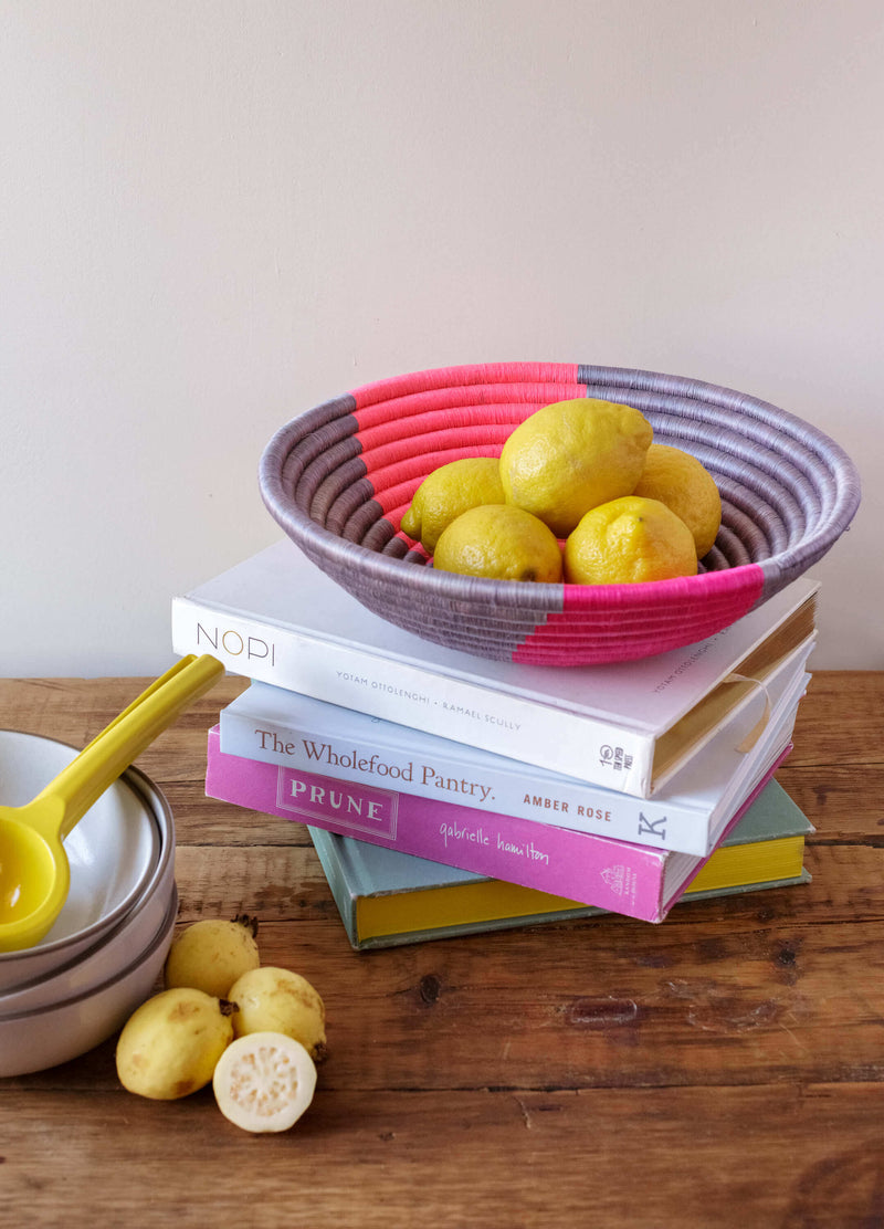 Twist Plateau Pink Basket