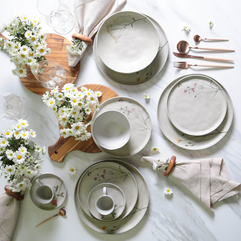 Dinnerware Set 16 Pc.