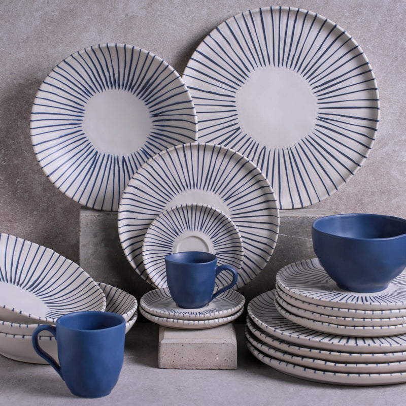 Dinnerware Set 20 Pc.