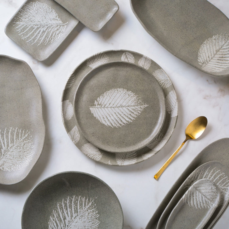 Dinnerware Set 20 Pc.