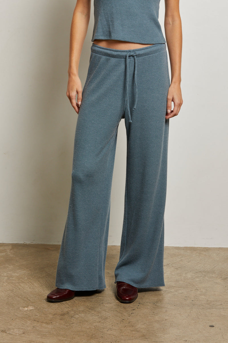 PerfectWhiteTee - Maddie Brushed Waffle Drawstring Pant - Slate