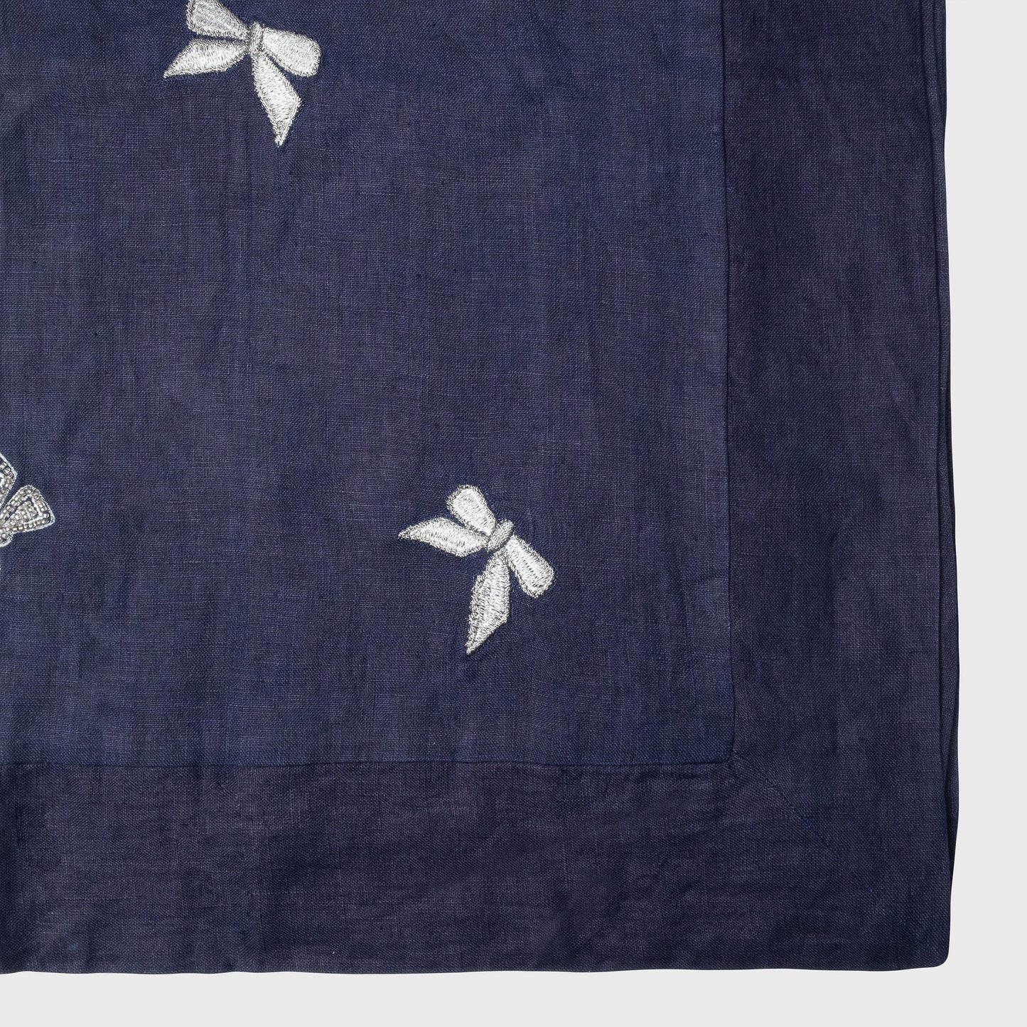Bow extra large table runner, dark navy