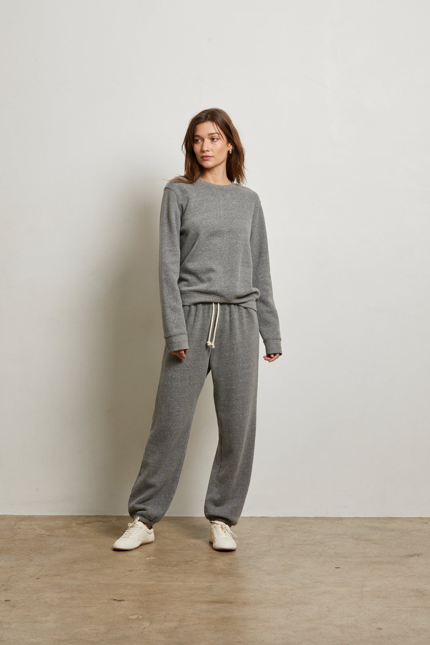 PerfectWhiteTee - Scarlett Fleece Long Sleeve Sweatshirt - Dark Heather Grey