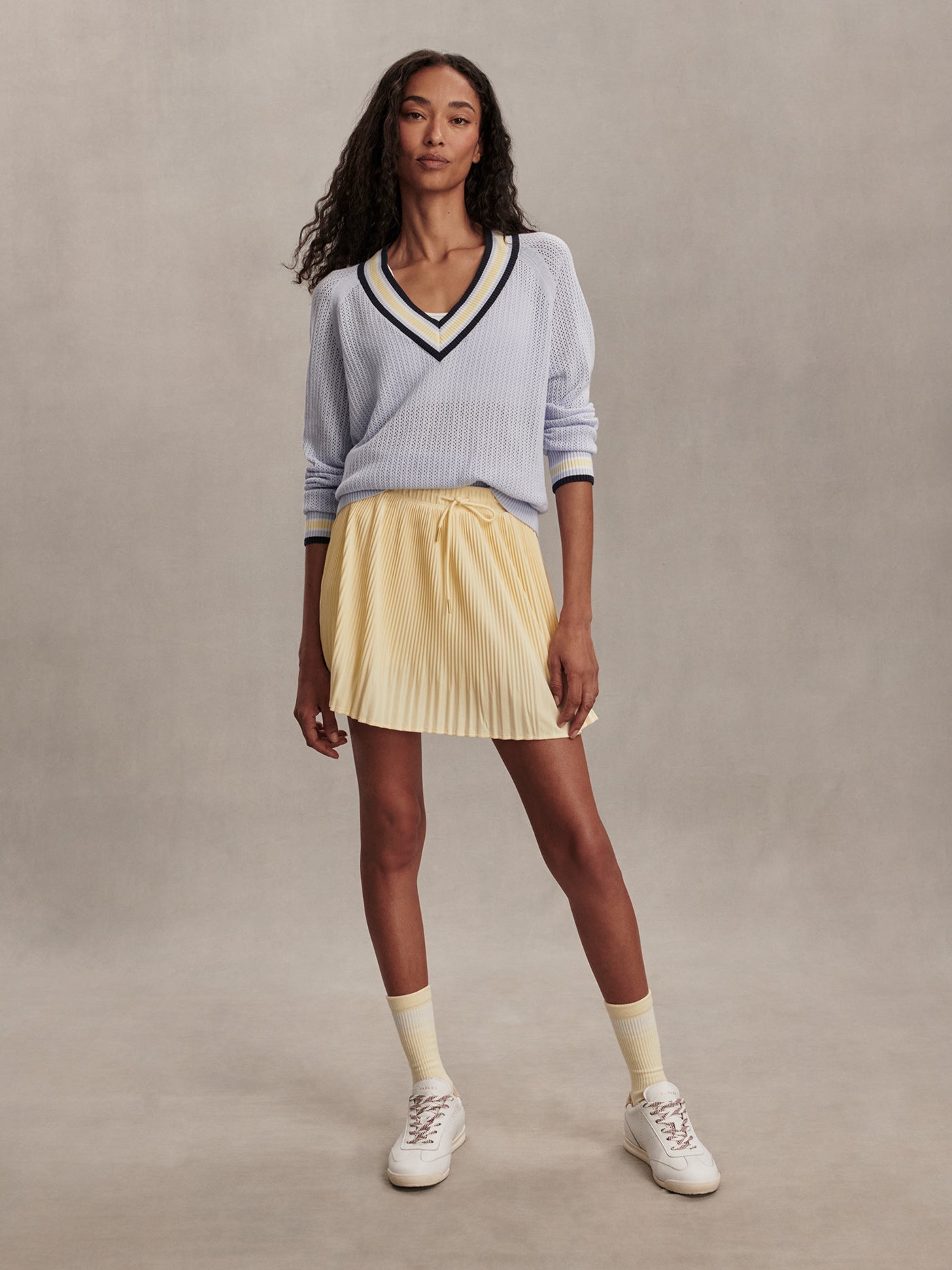 Varley - Maurice V Neck Sweater - Xenon Blue