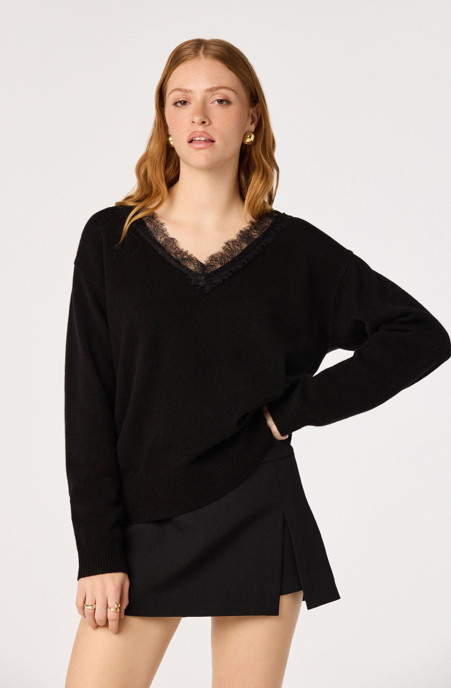 ASTR The Label - Jadyn Lace-Trim V-Neck Sweater - Black
