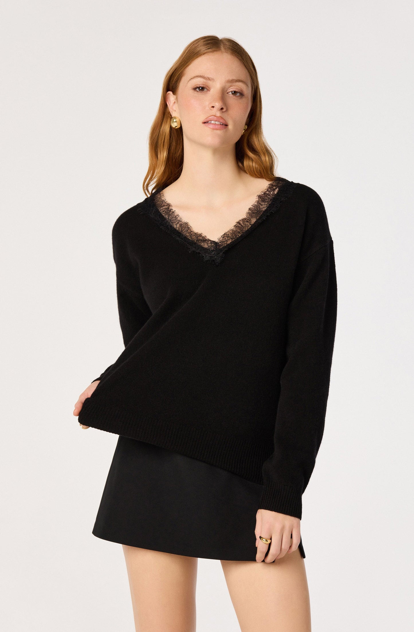 ASTR The Label - Jadyn Lace-Trim V-Neck Sweater - Black