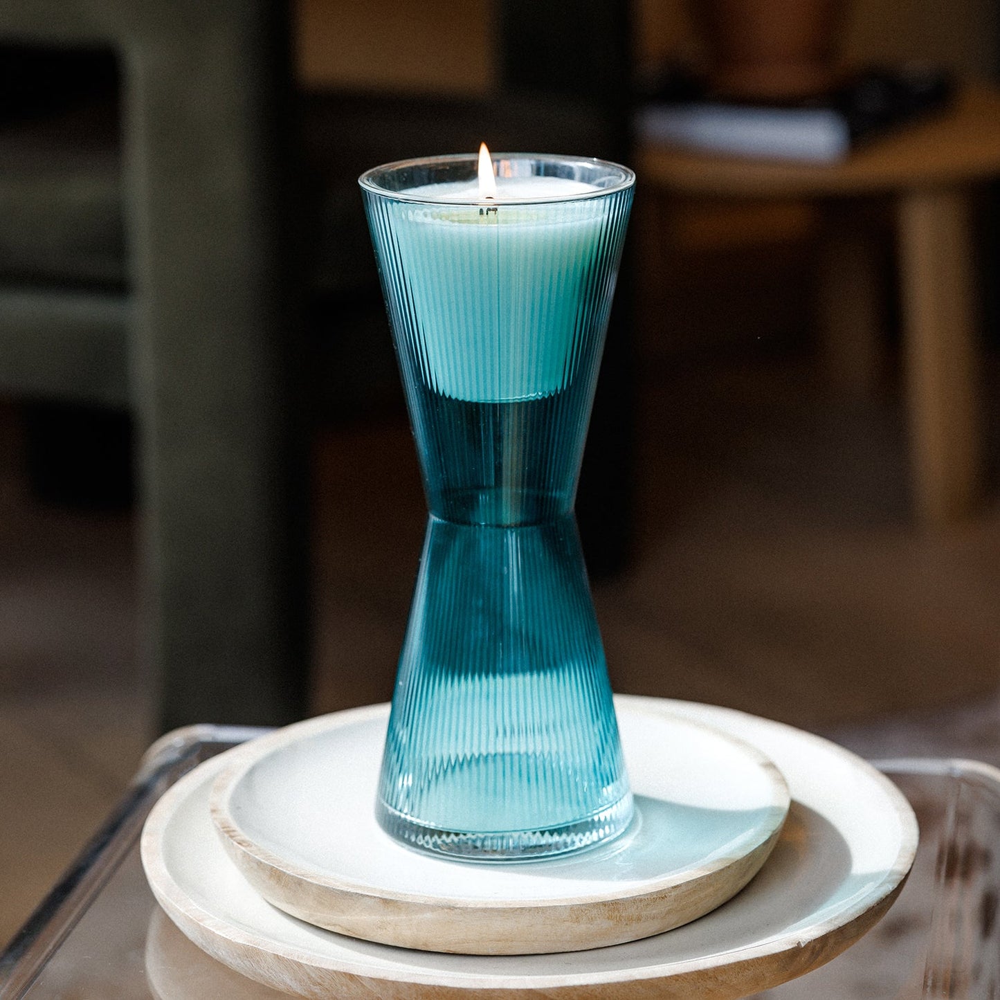 AIZ Candle - Cedar & Black Cherry