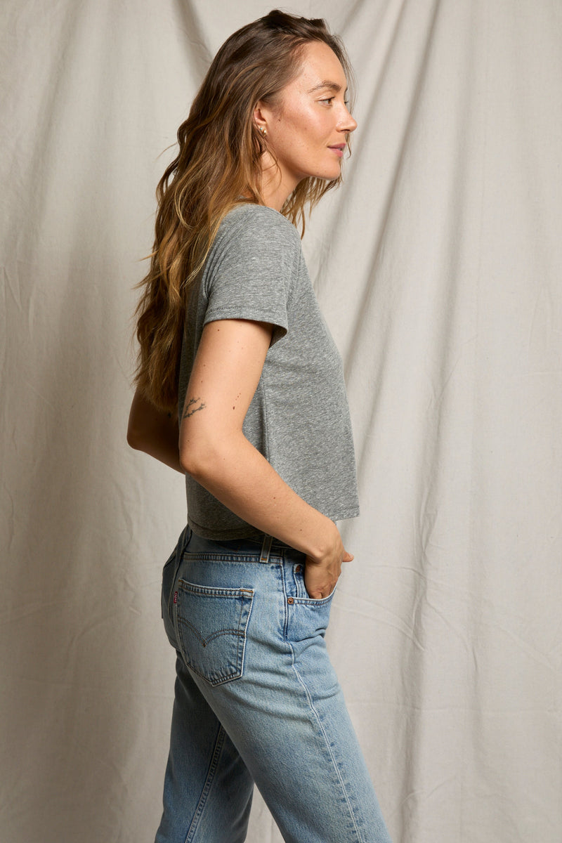 PerfectWhiteTee - Beckett Crispy Cotton V/U Neck Tee - Heather Grey