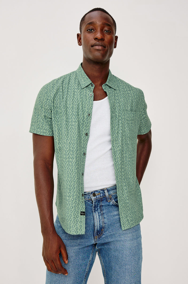 Rails Men's - Carson Shirt - Wavy Batik Aqua