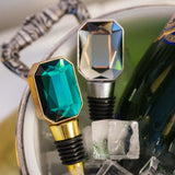 Single gem wine stopper, dark crystal