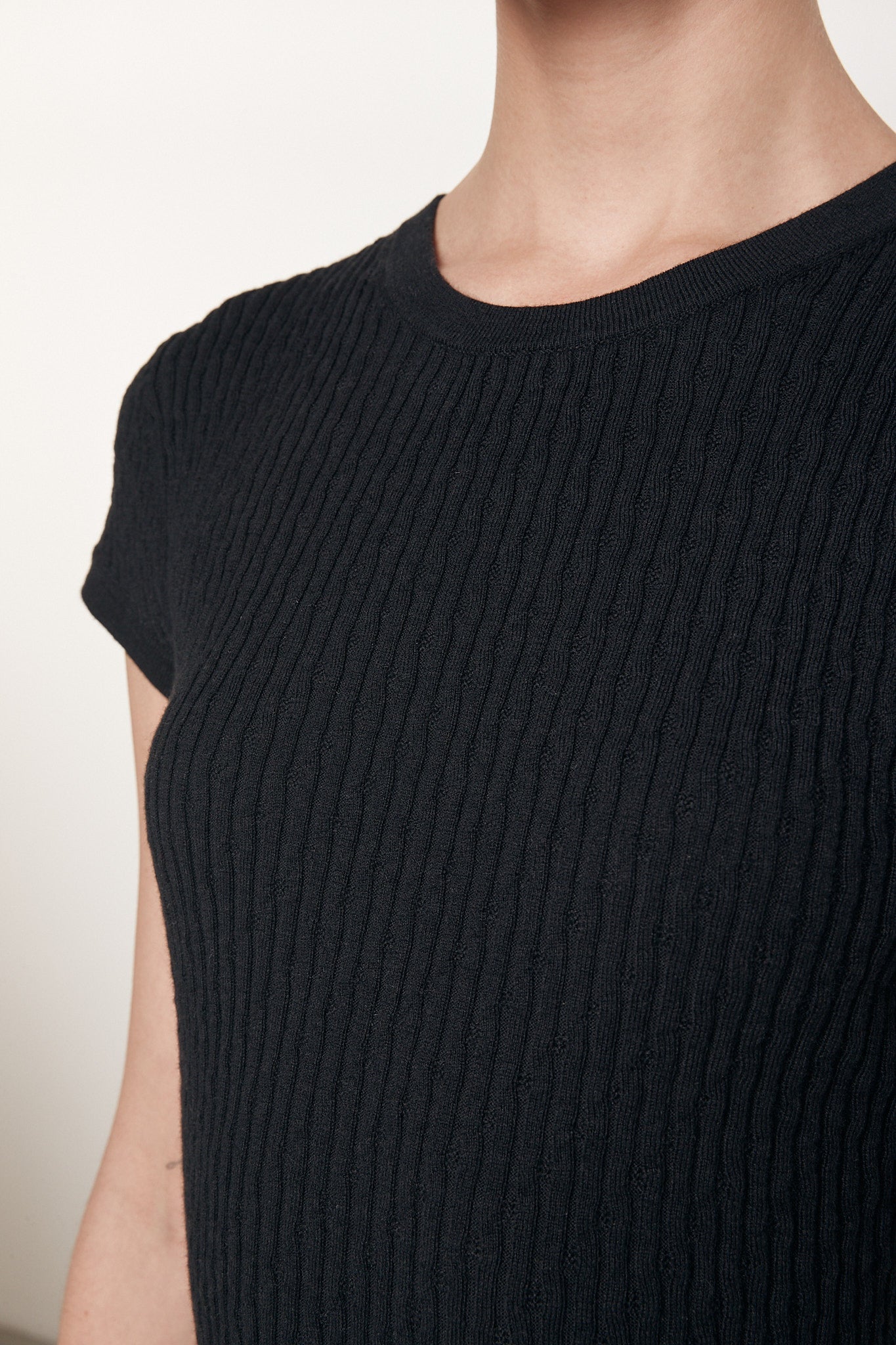 Enza Costa - Cashmere Cotton Pointelle L/S Crew - Black