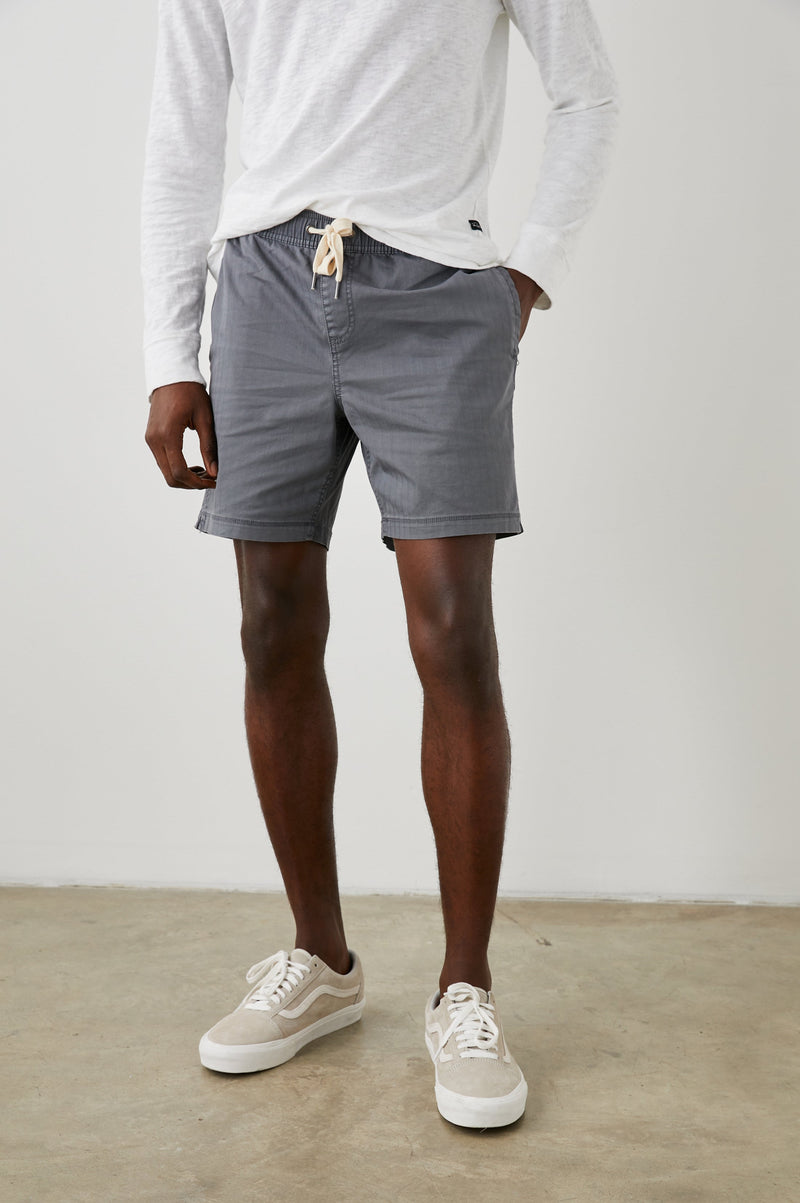 Rails Mens - Cruz Short - Charcoal