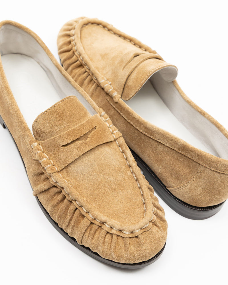Dover Loafer in Ginger, detail