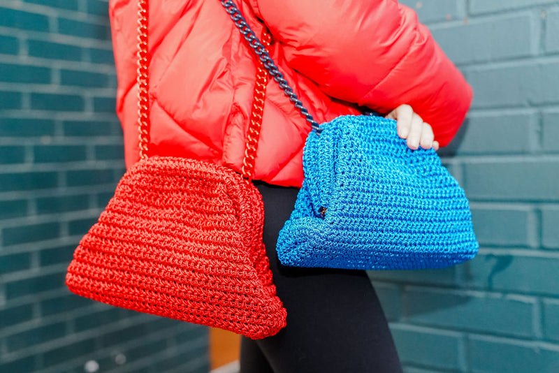 Maria La Rosa - Mini Game Clutch Crochet Metallic - Red