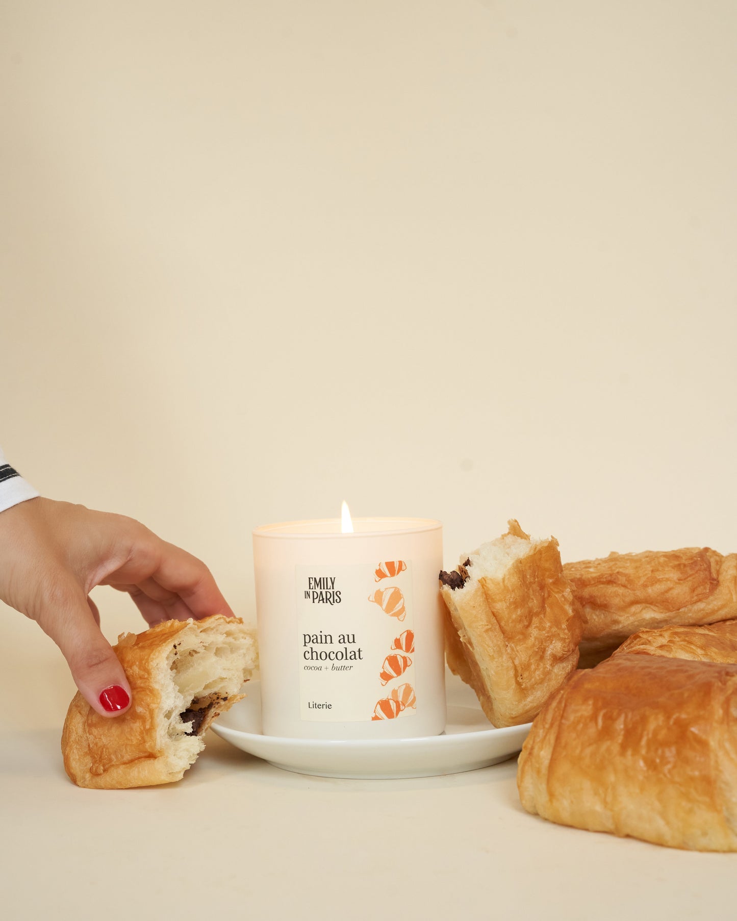 Pain Au Chocolat Candle