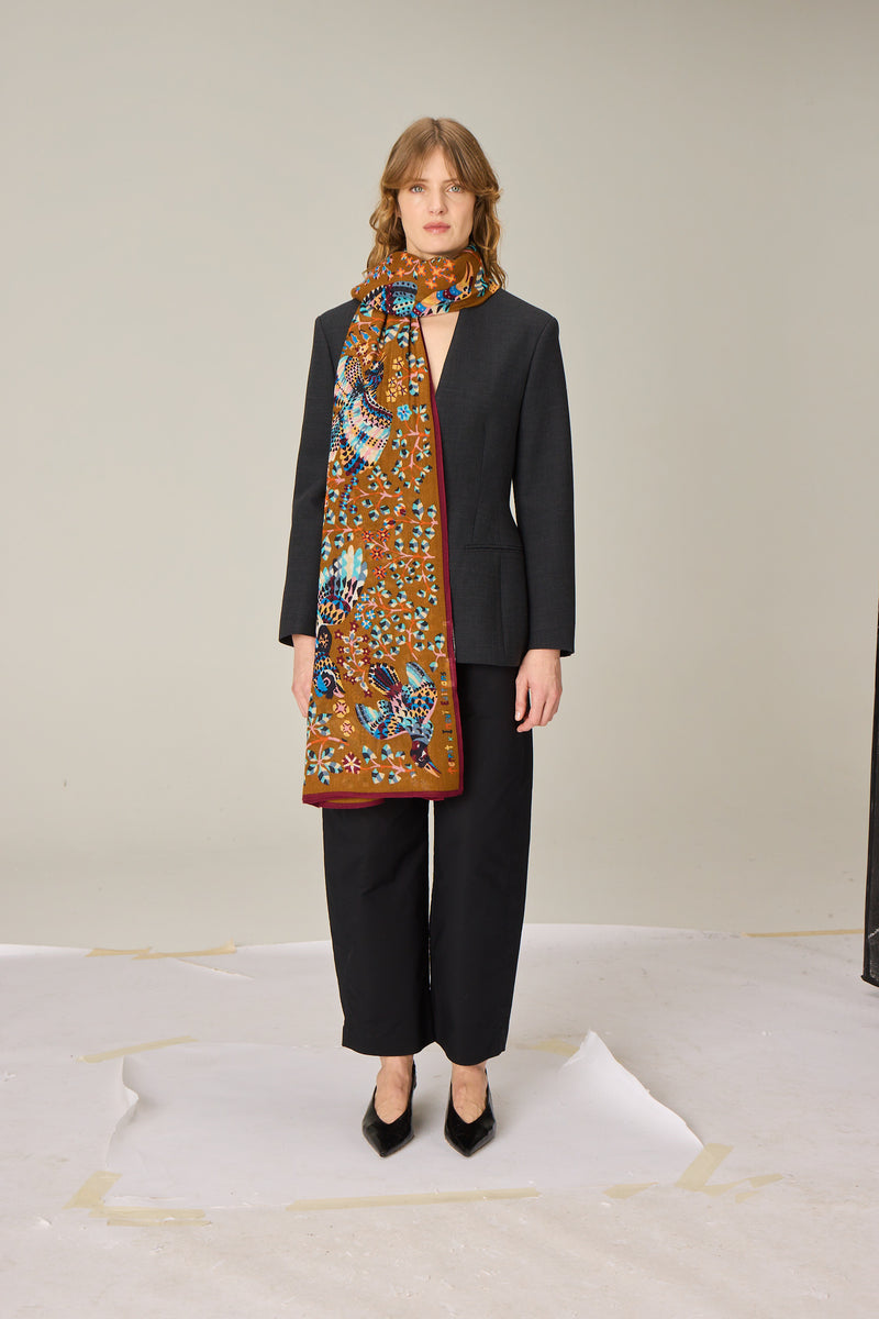 René Perrot Wool Stole in brown, detail 1