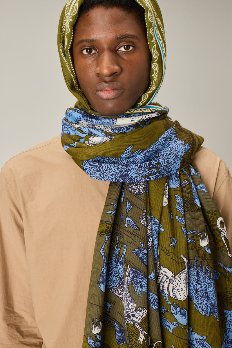 Rêverie Wool Stole in khaki, detail 4