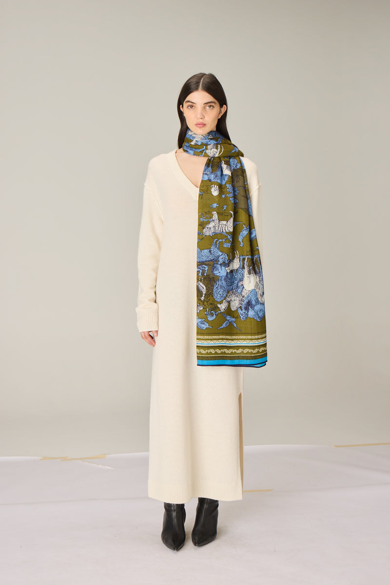 Rêverie Wool Stole in khaki, detail 3