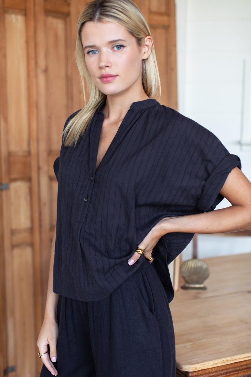 Artist Buttondown - Midnight, front