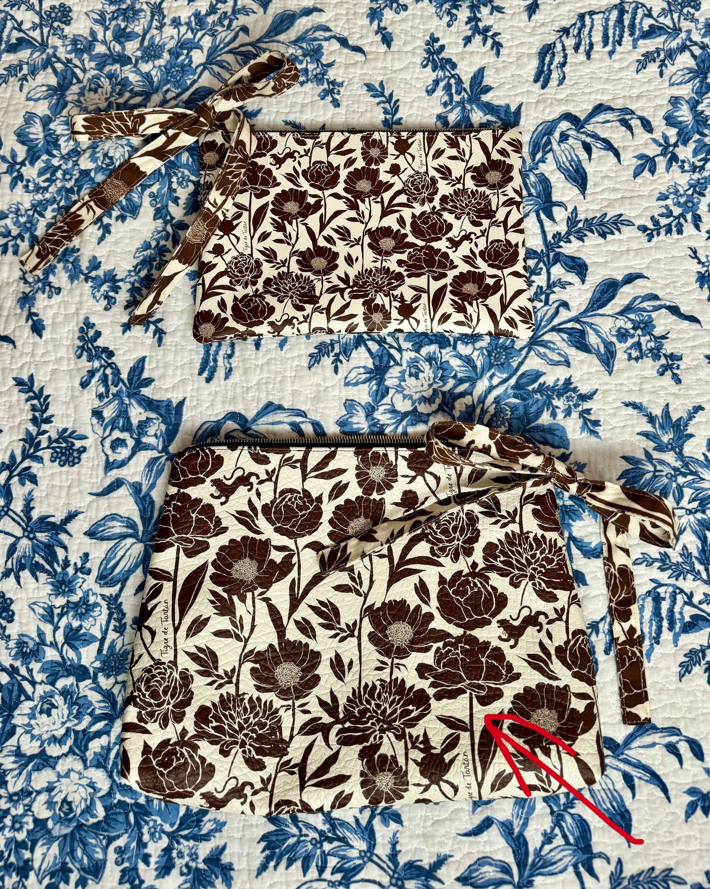 Roomy Leather Clutch- CHINOISERIE BLEU
