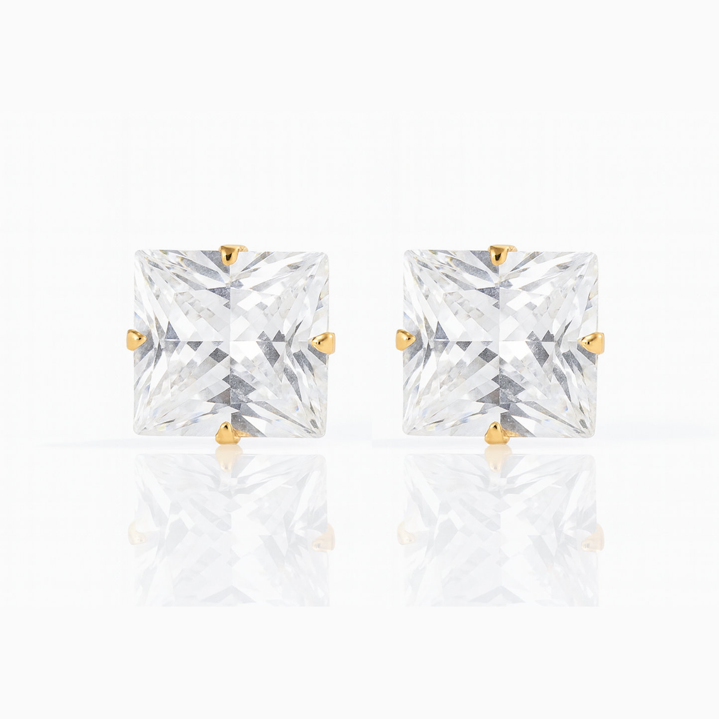 Isabelle Stud Earrings