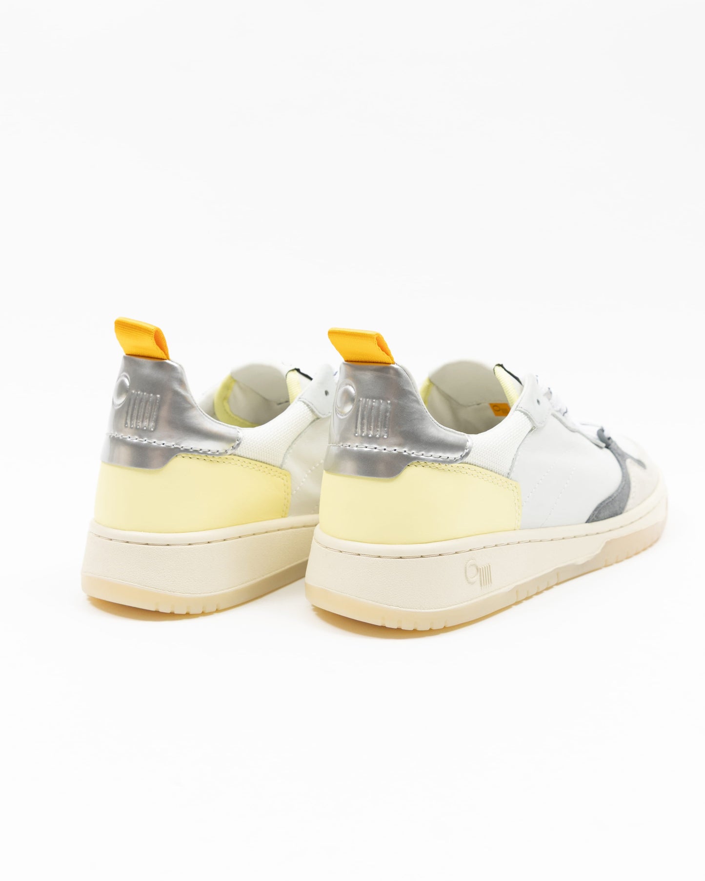 Oncept - Phoenix Sneaker - Moonbeam