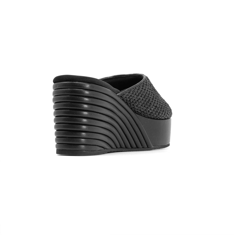 ROAM - Raffia Scoop Mid Strata Wedge - Black