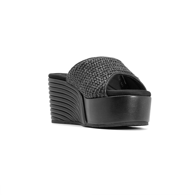 ROAM - Raffia Scoop Mid Strata Wedge - Black