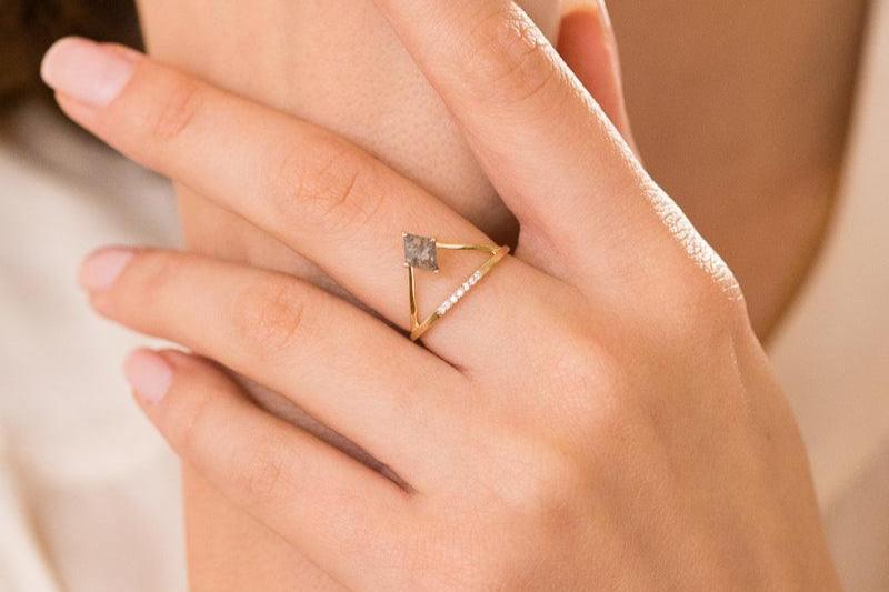 Hello Lovely Ring