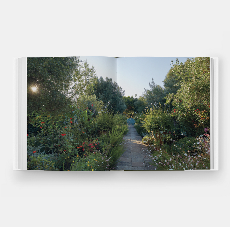 Glorious Gardens: Private Edens of the World's Leading Interior Designers