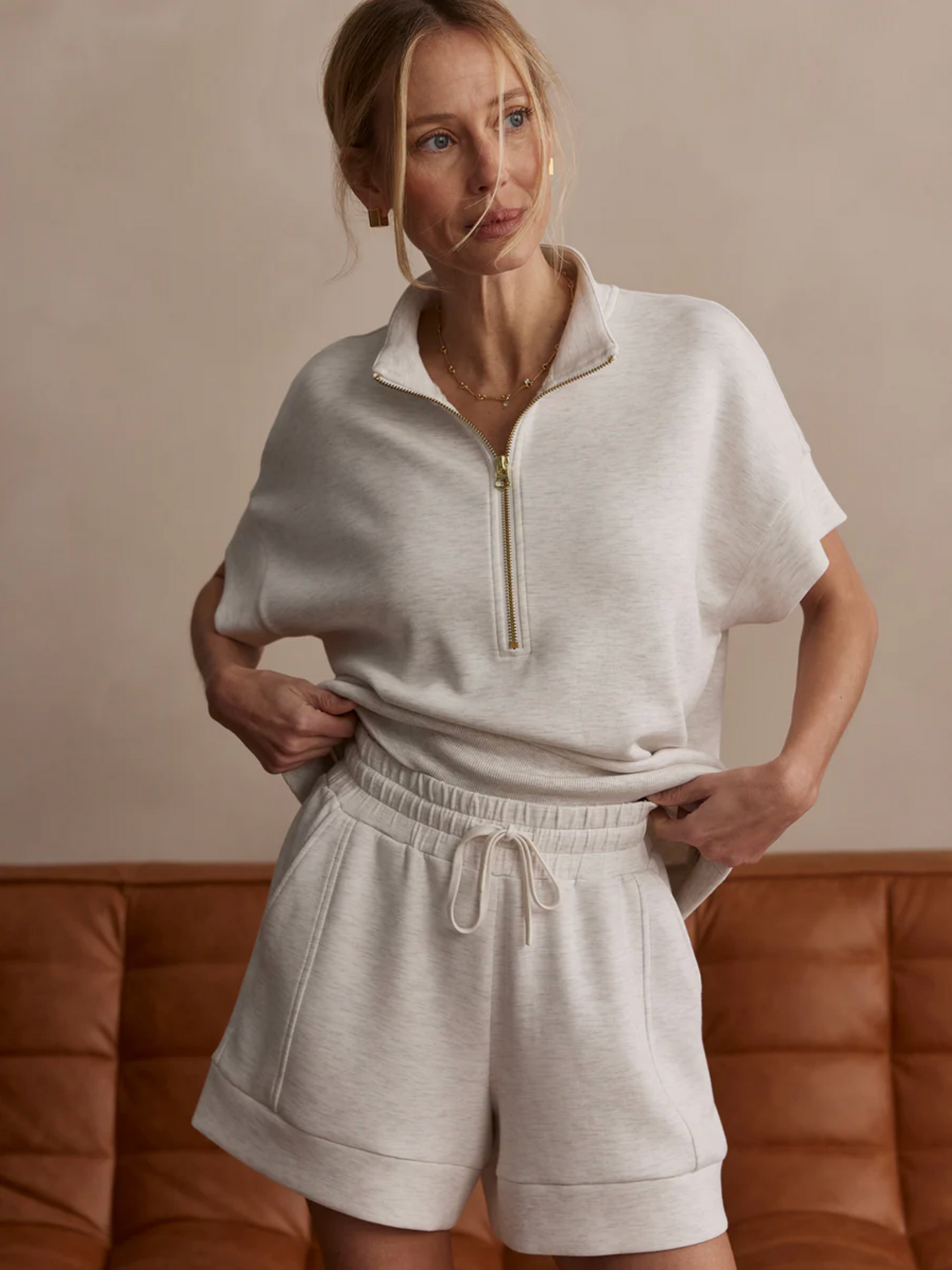 Varley - Atrium High Rise Short 4.5 - Ivory Marl