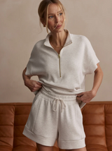 Varley - Atrium High Rise Short 4.5 - Ivory Marl