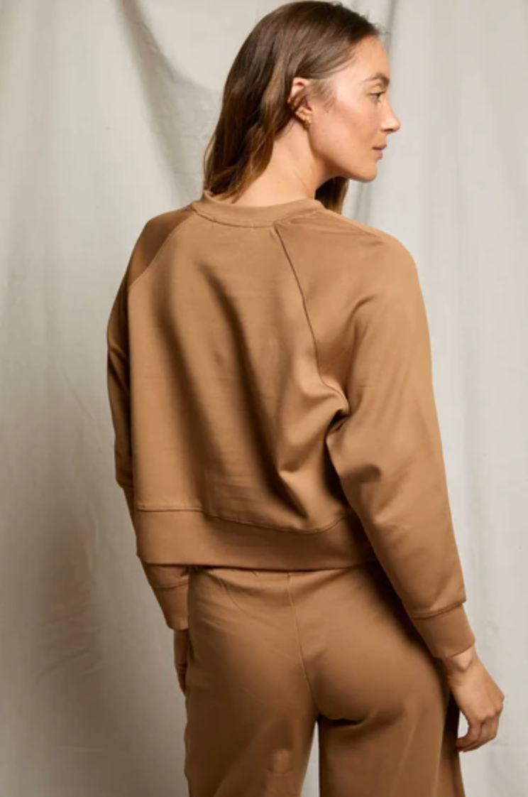 PerfectWhiteTee - Nell Travel Crew Neck Sweatshirt - Mocha
