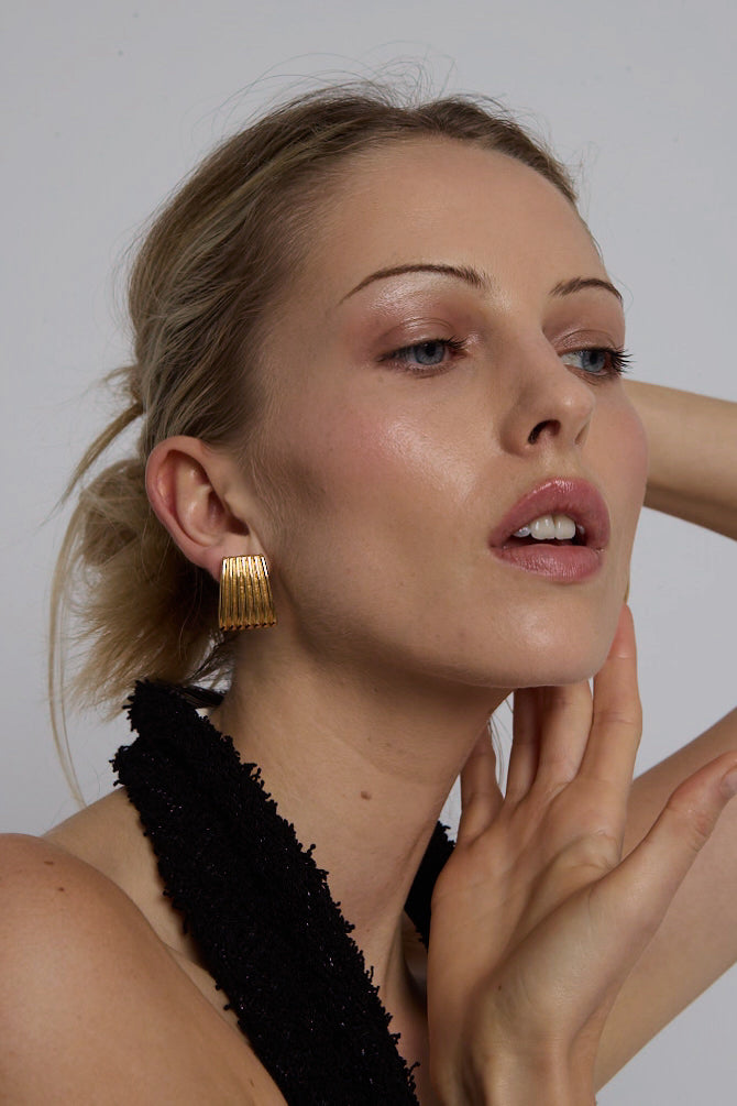 Heaven Mayhem RIBBED EARRINGS