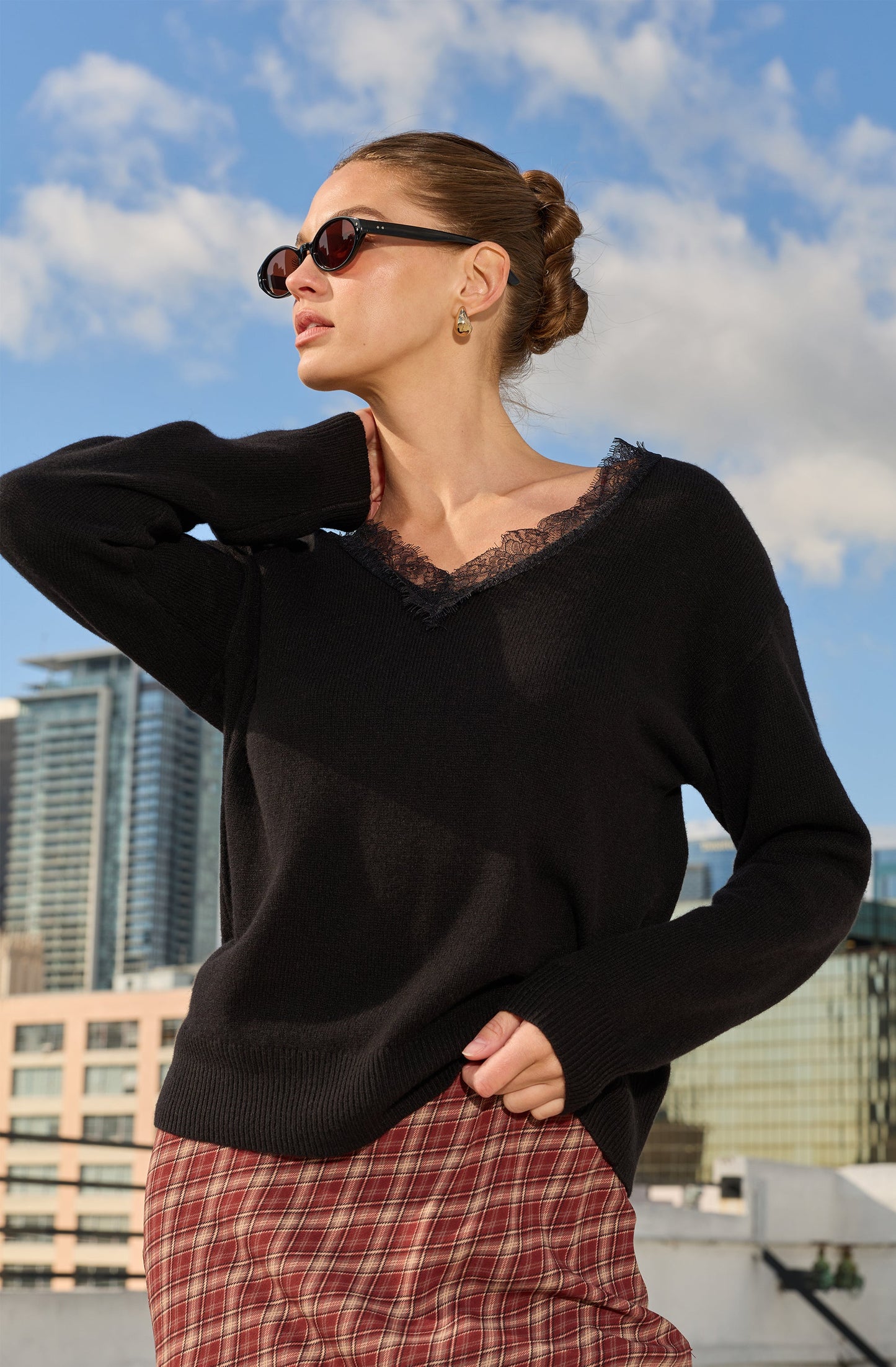 ASTR The Label - Jadyn Lace-Trim V-Neck Sweater - Black