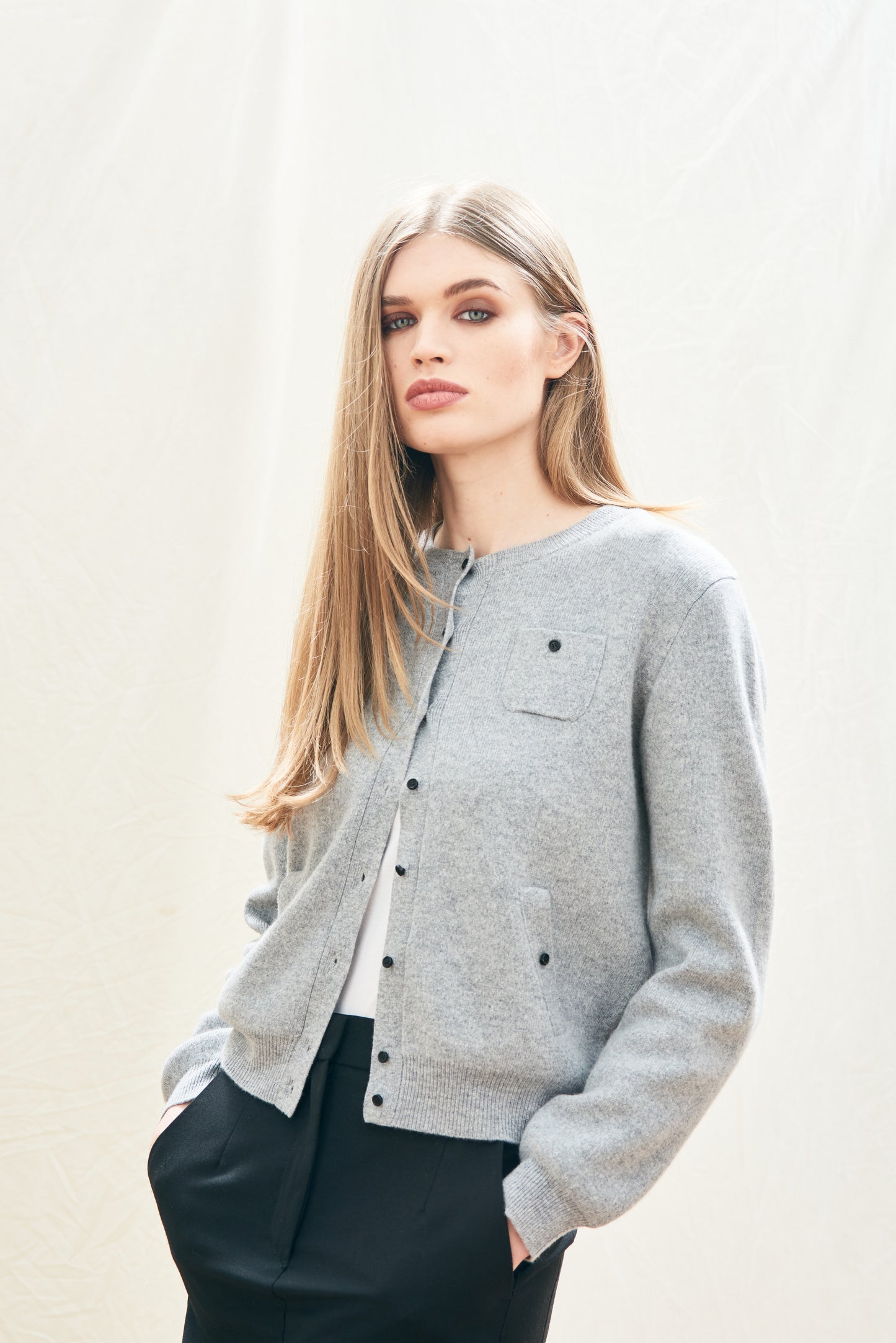 Jumper 1234 - Multi Pocket Cardigan - Smoke