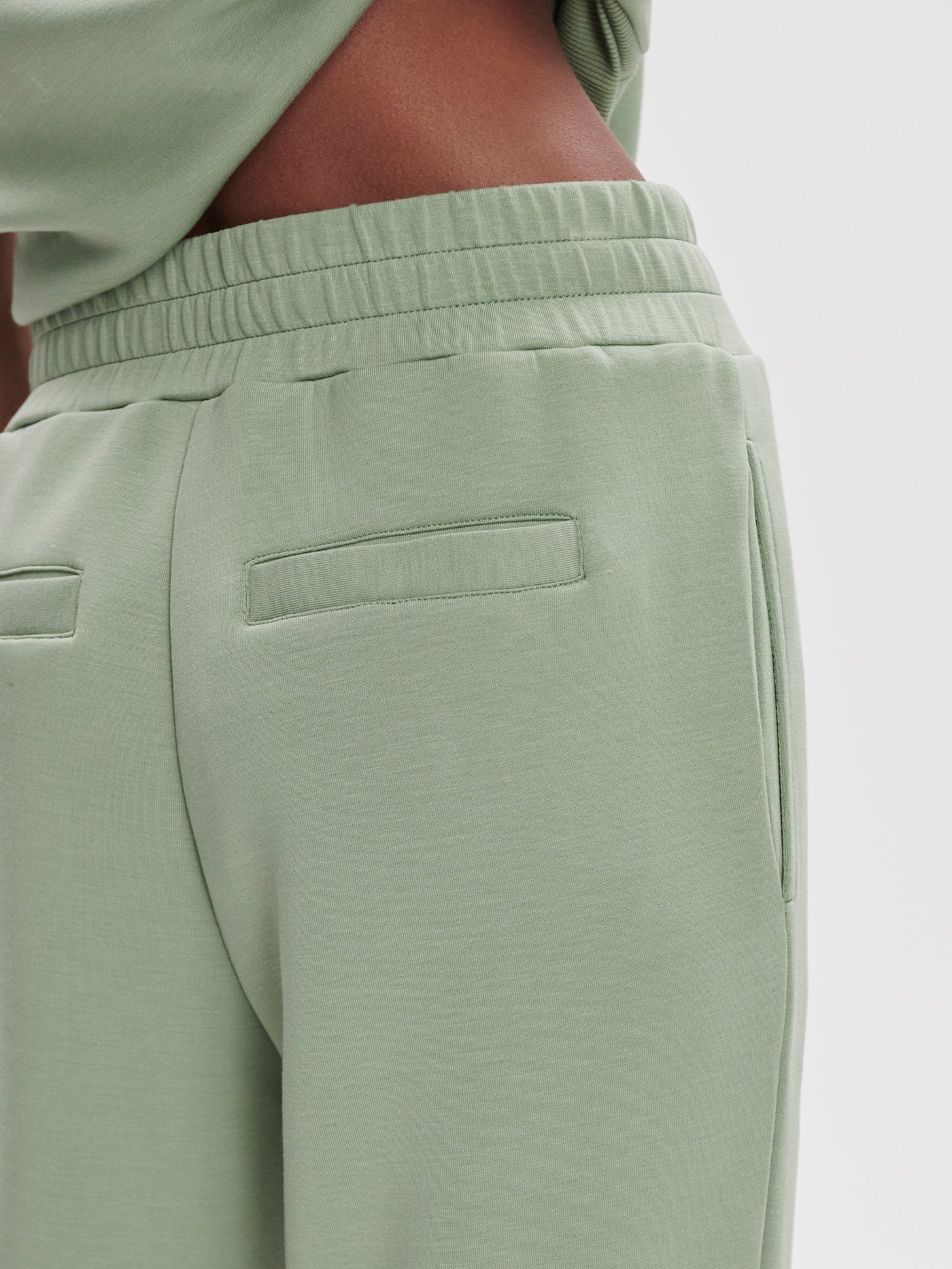 Varley - The Slim Cuff Pant 25 - Loden Frost