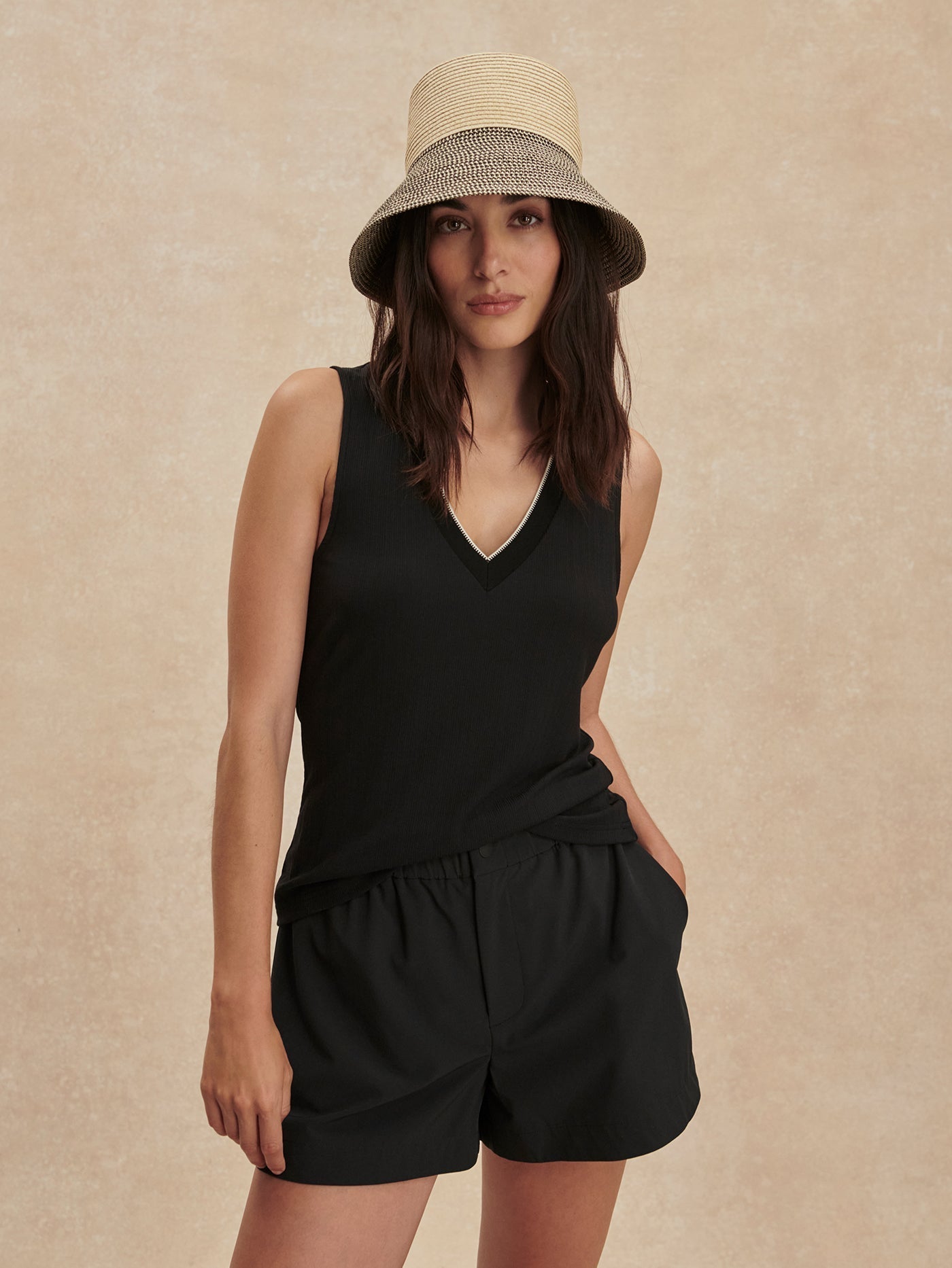 Varley Corby V Neck Tank Black front