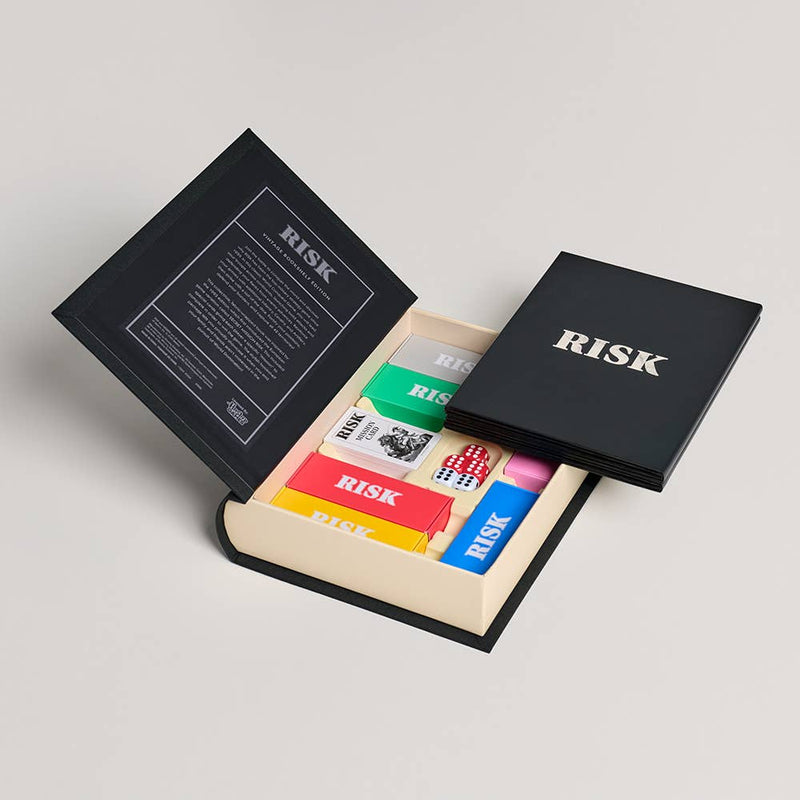 WS Game Company - Risk Vintage Bookshelf Edition