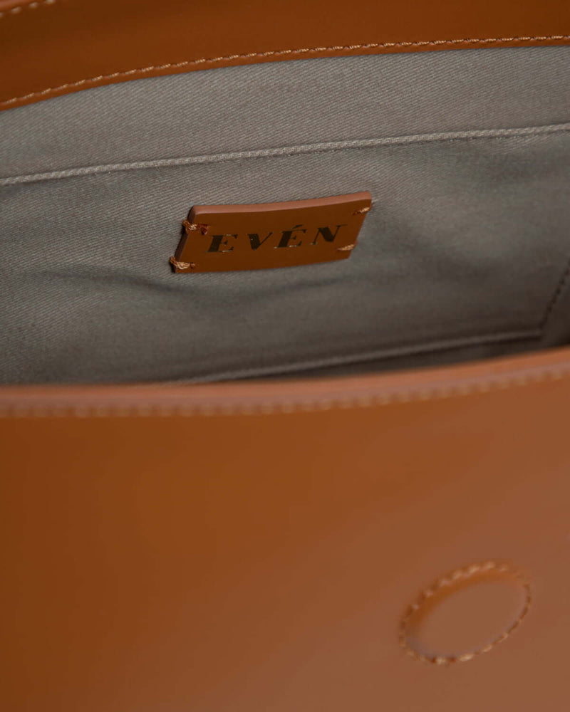 BELONA Hobo Bag - Cognac