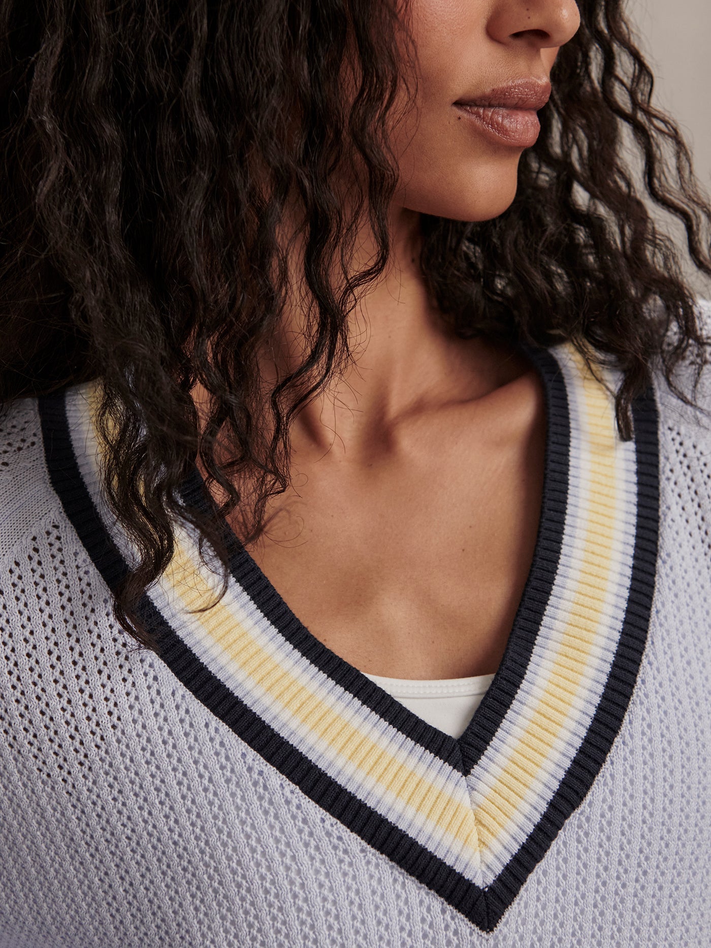 Varley - Maurice V Neck Sweater - Xenon Blue