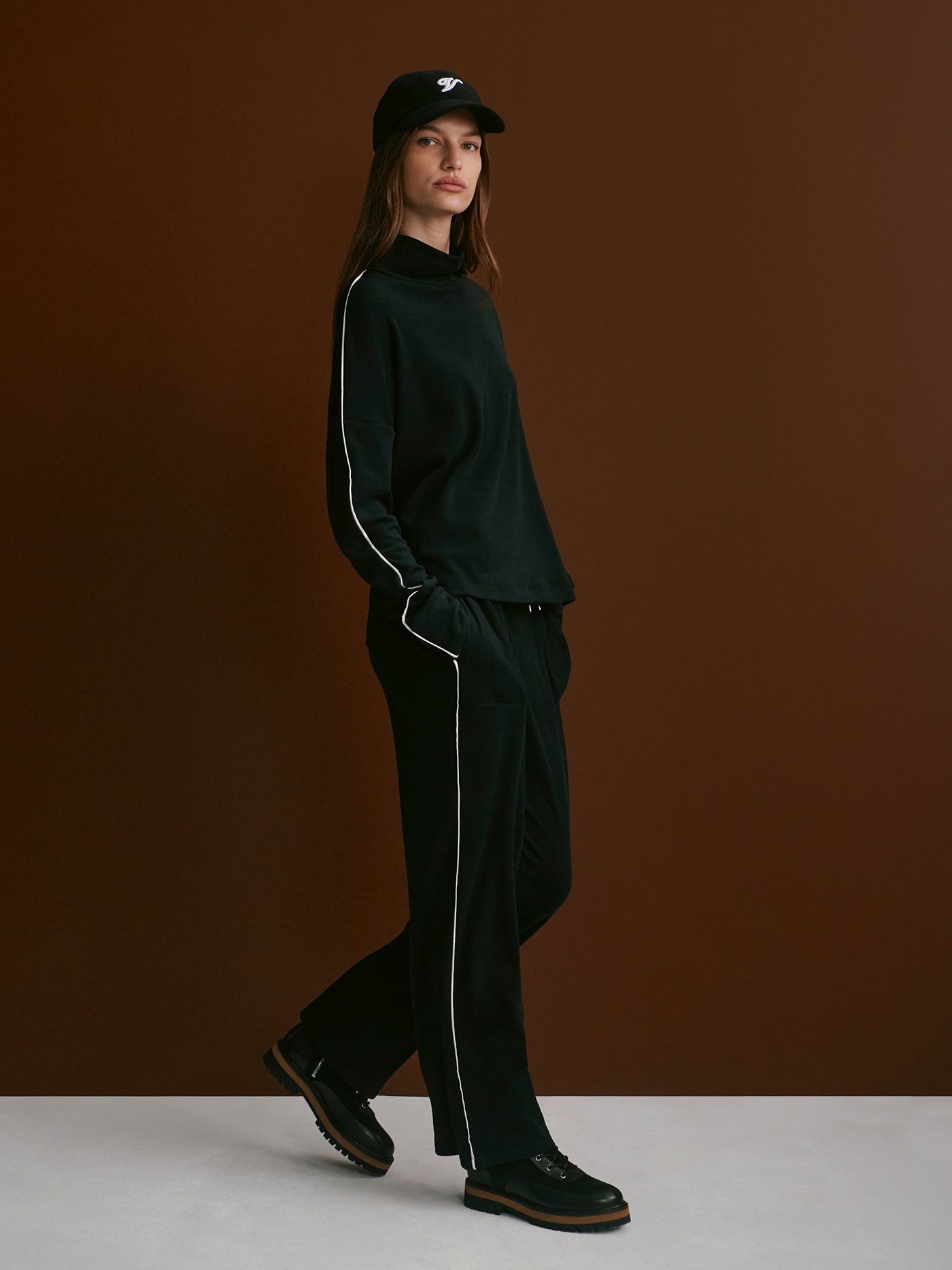 Varley - Brushed Rib Straight-Leg Pant 28 - Black/Snow White