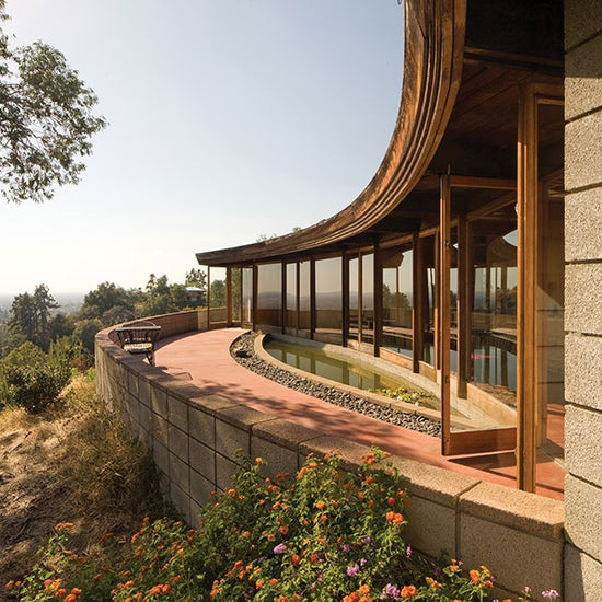 Load image into Gallery viewer, Frank Lloyd Wright on the West Coast
