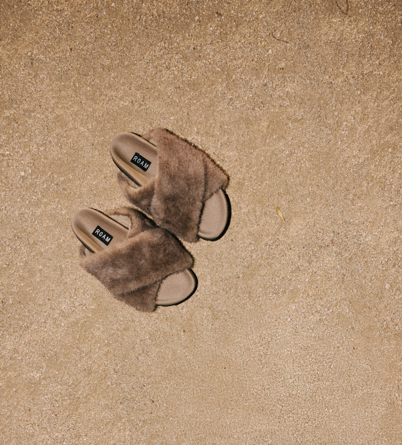 Cloud Fur Slippers in Driftwood, detail