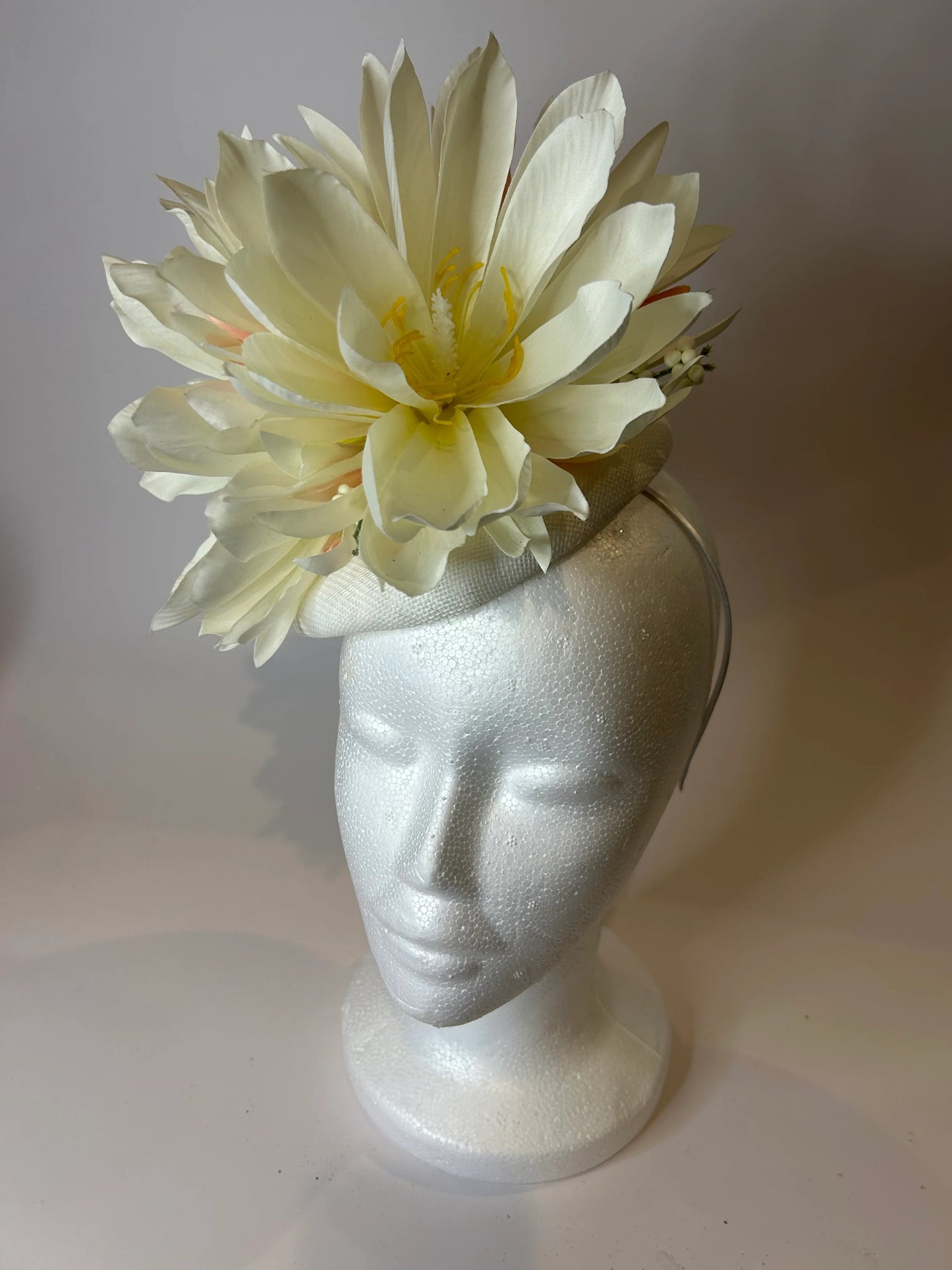 Homestretch Halo Fascinator