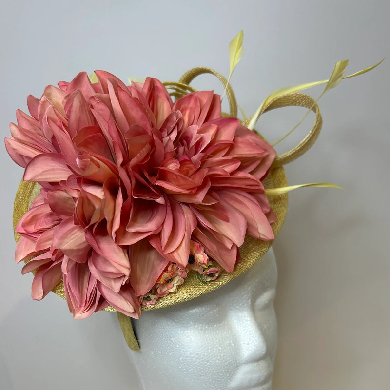 Oaks & Old Fashioned Fascinator
