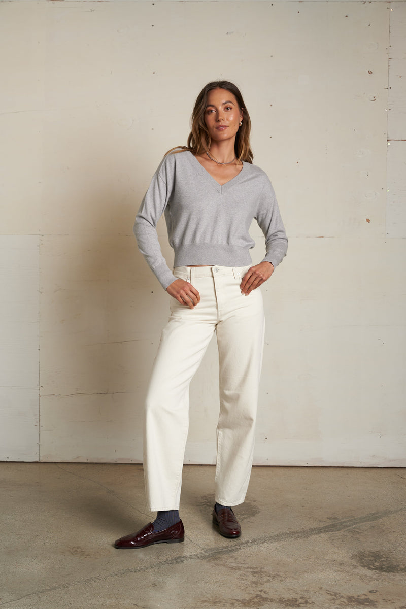 PerfectWhiteTee - Georgina V-Neck Sweater – Heather Grey