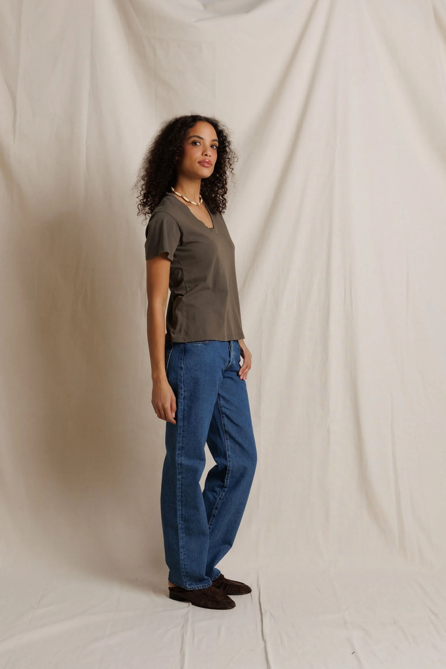 PerfectWhiteTee - Hendrix Cotton Boxy V Neck Tee - Dark Olive